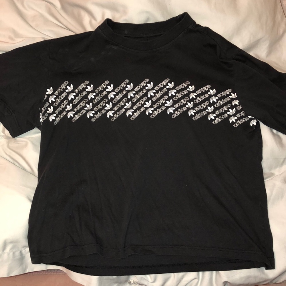 Adidas tee
